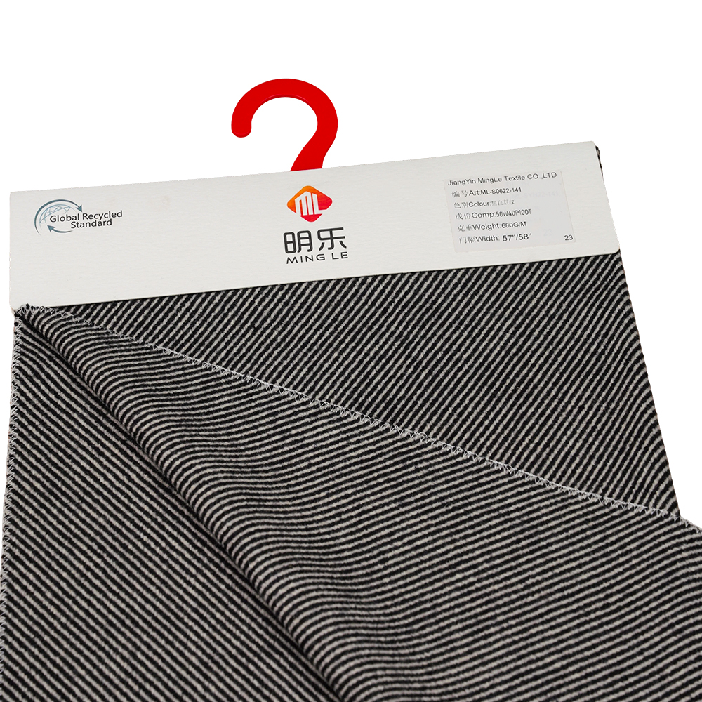 50 % villaa, 40 % polyesteriä, 10 % muuta kuitua, 680 G/M, mustavalkoinen, Twill Melton -kangas, ML-S0622-141