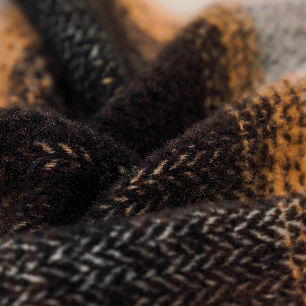 40 % villaa, 60 % polyesteriä, 540 G/M, mustavalkoinen, pyöreä Tweed-kangas, ML-8021071